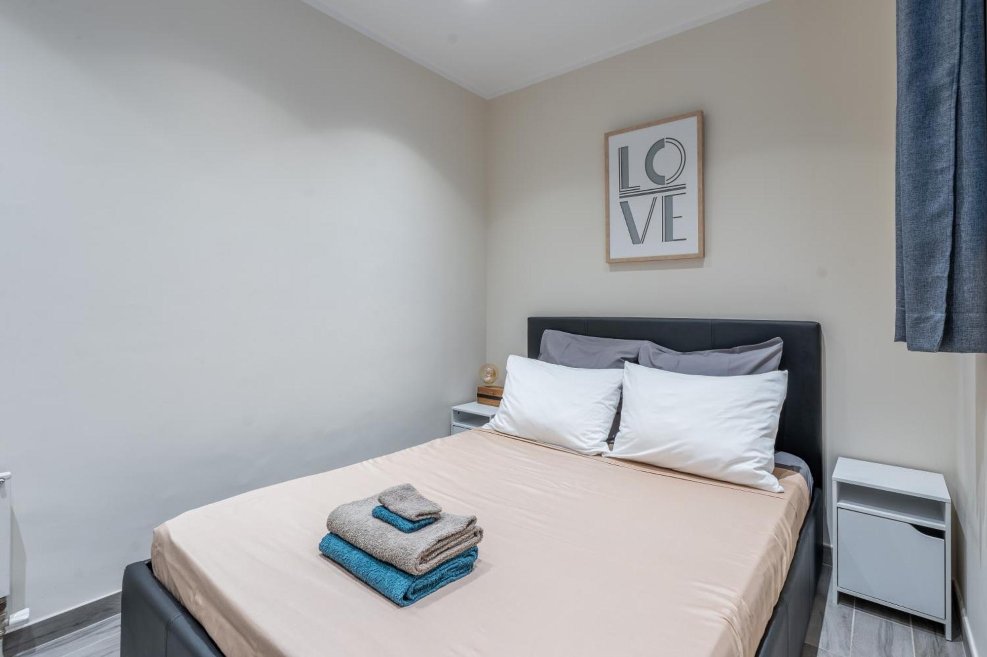 Fabuleux Appartement 2 Personnes Au Coeur De Menton, Climatise Et Proche Gares Routiere Et Sncf ภายนอก รูปภาพ
