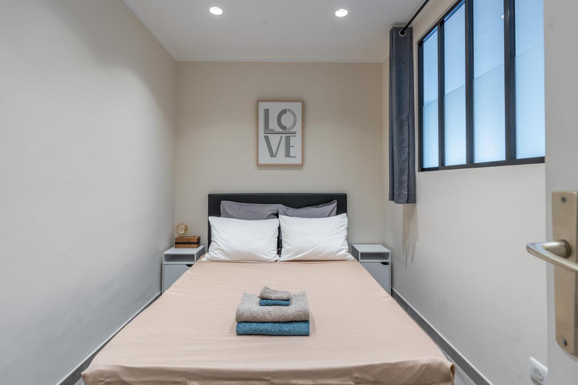 Fabuleux Appartement 2 Personnes Au Coeur De Menton, Climatise Et Proche Gares Routiere Et Sncf ภายนอก รูปภาพ