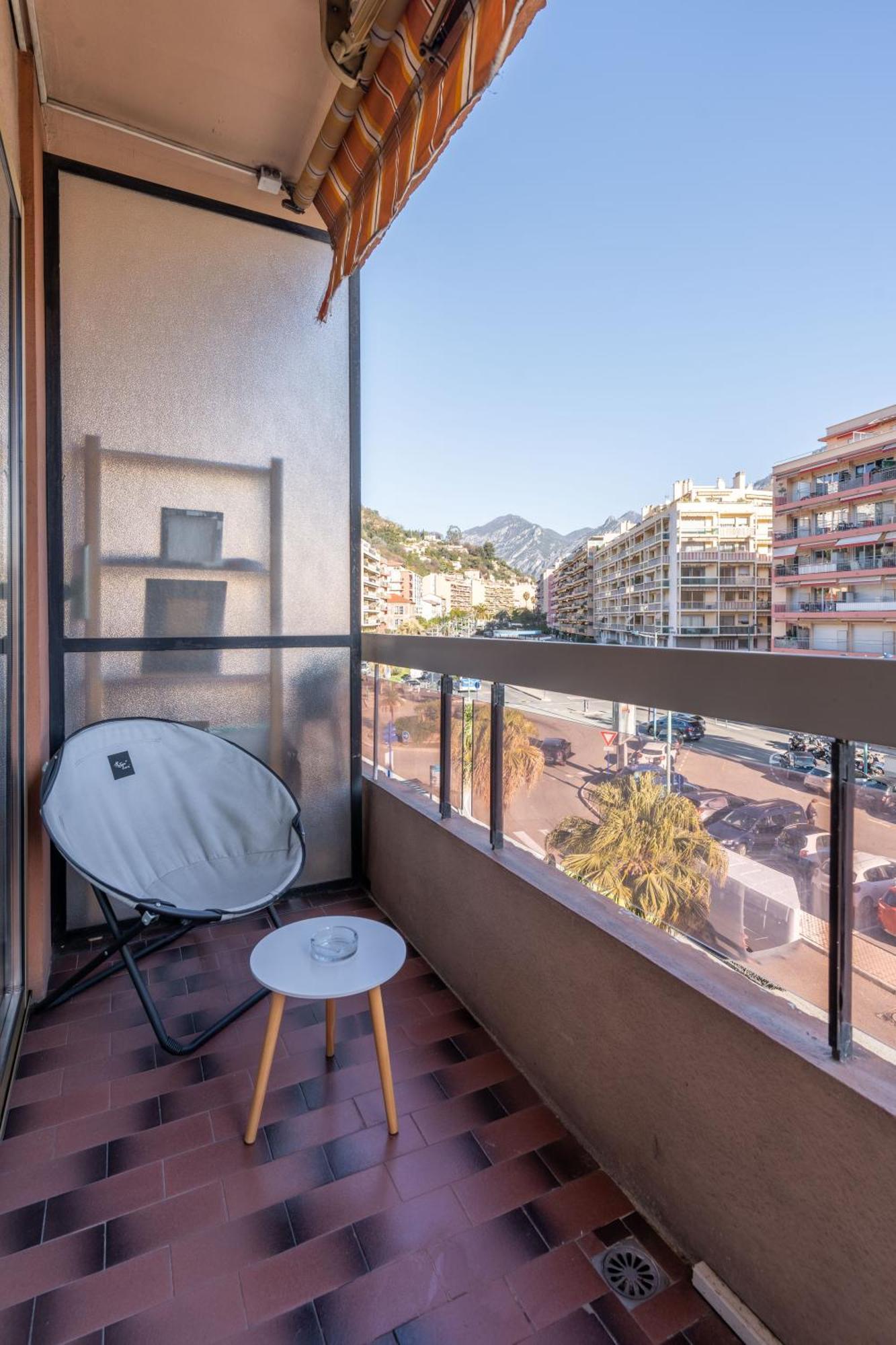 Fabuleux Appartement 2 Personnes Au Coeur De Menton, Climatise Et Proche Gares Routiere Et Sncf ภายนอก รูปภาพ