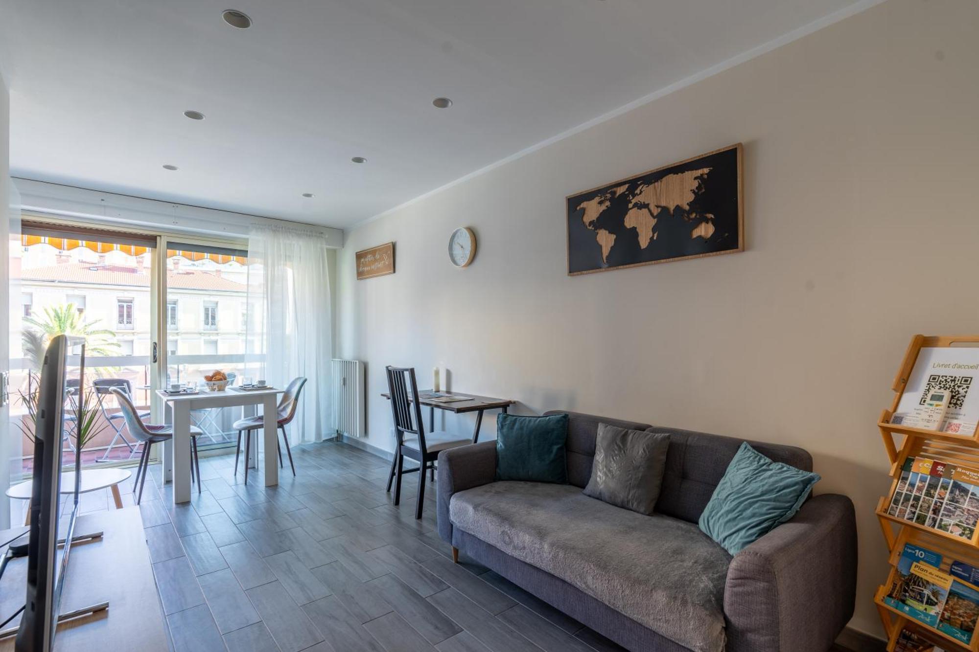 Fabuleux Appartement 2 Personnes Au Coeur De Menton, Climatise Et Proche Gares Routiere Et Sncf ภายนอก รูปภาพ
